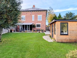 Photo 40- click for photo gallery